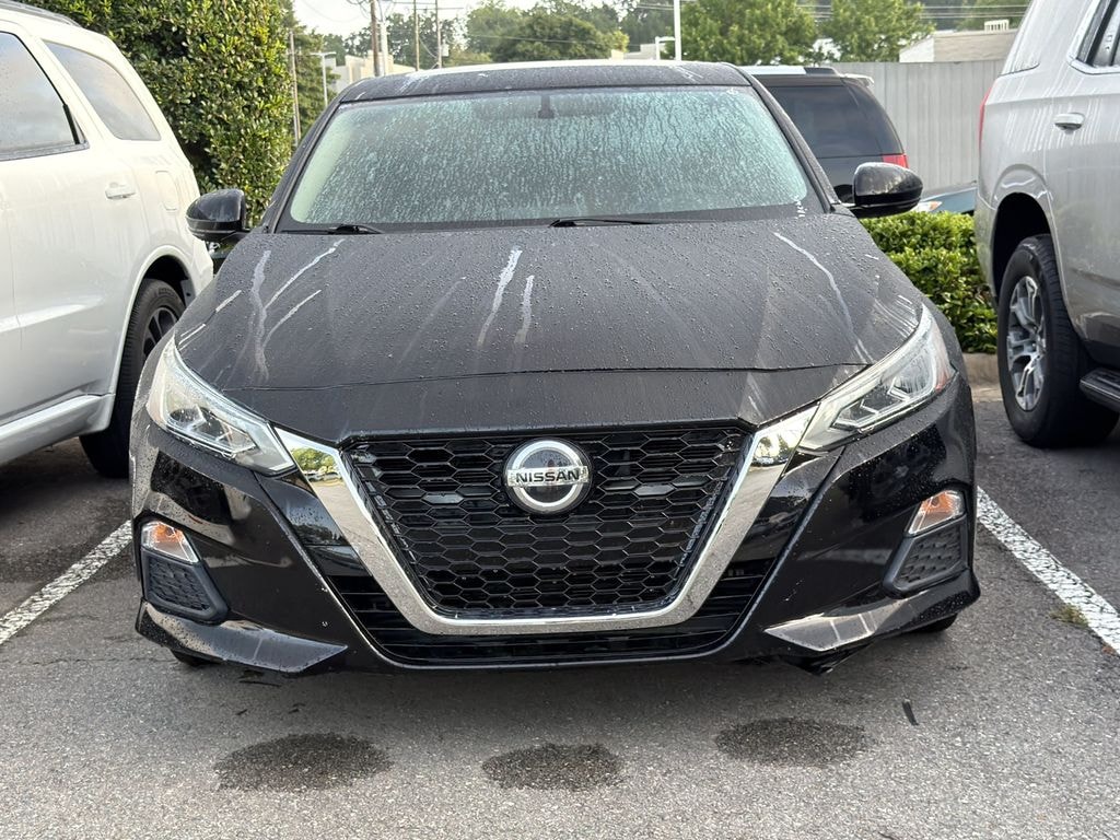 Used 2019 Nissan Altima 2.5 SR Sedan