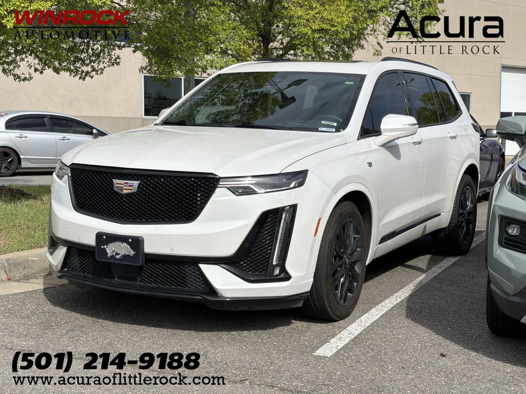 2021 Cadillac XT6