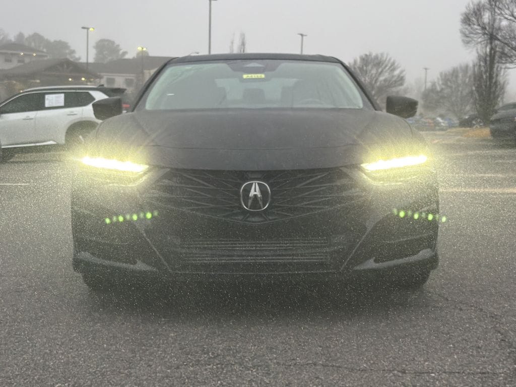 2025 Acura TLX 8
