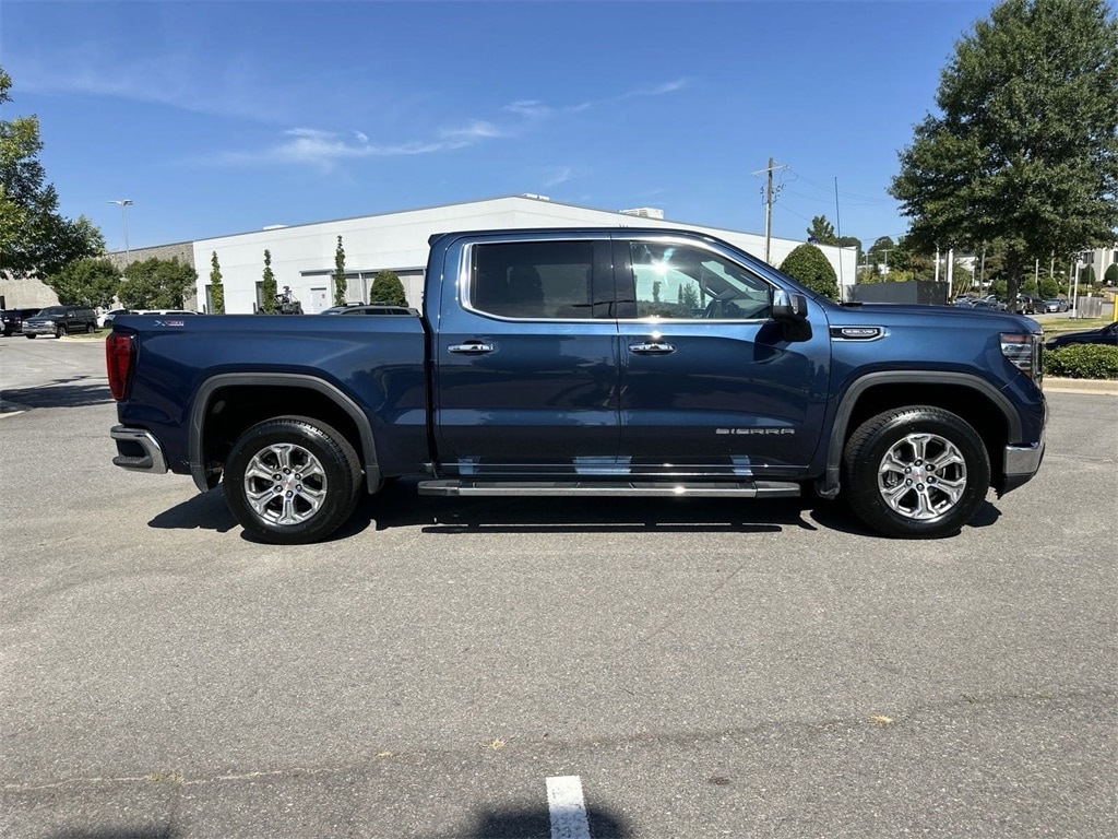 Used 2022 GMC Sierra 1500 SLT with VIN 3GTUUDED3NG677250 for sale in Little Rock, AR