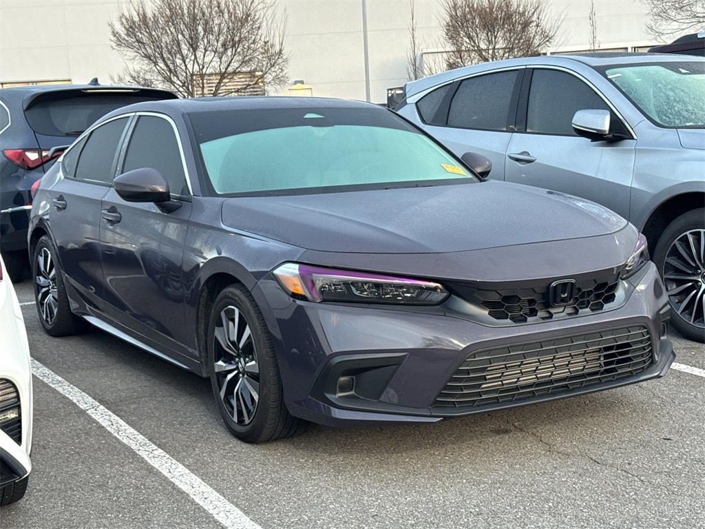 Used 2024 Honda Civic EX-L Hatchback