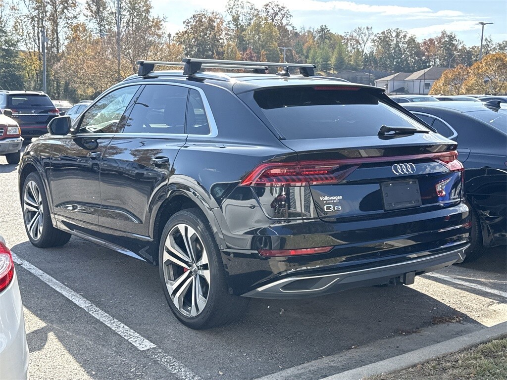 2019 Audi Q8 Premium Plus photo 2