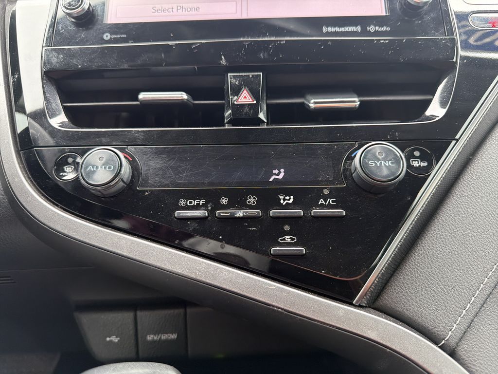 2022 Toyota Camry XSE - Photo 29