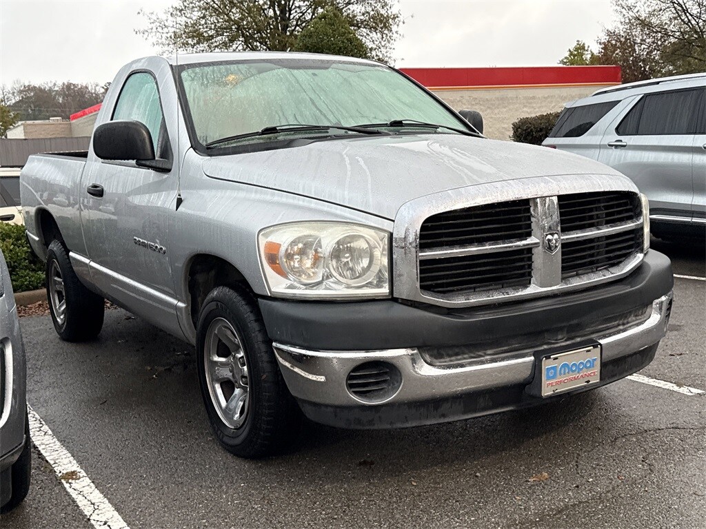 2007 Dodge Ram ST photo 3