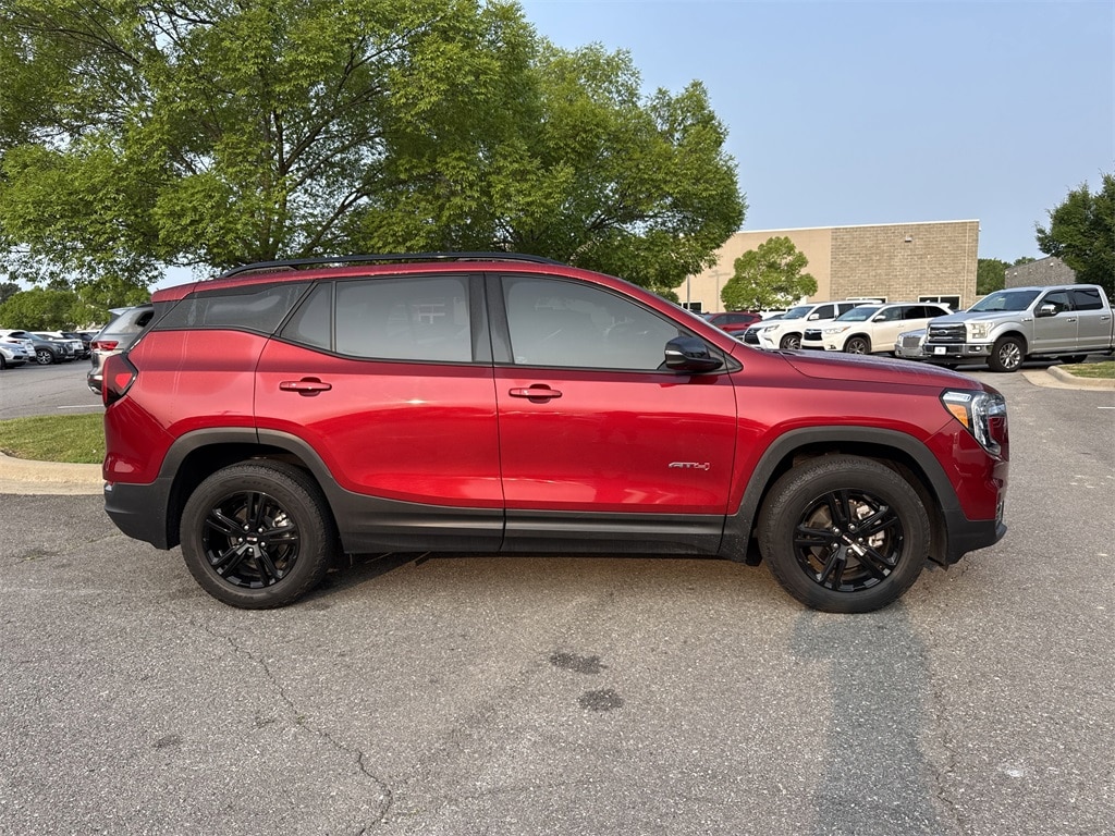Used 2022 GMC Terrain AT4 with VIN 3GKALYEVXNL182268 for sale in Little Rock, AR