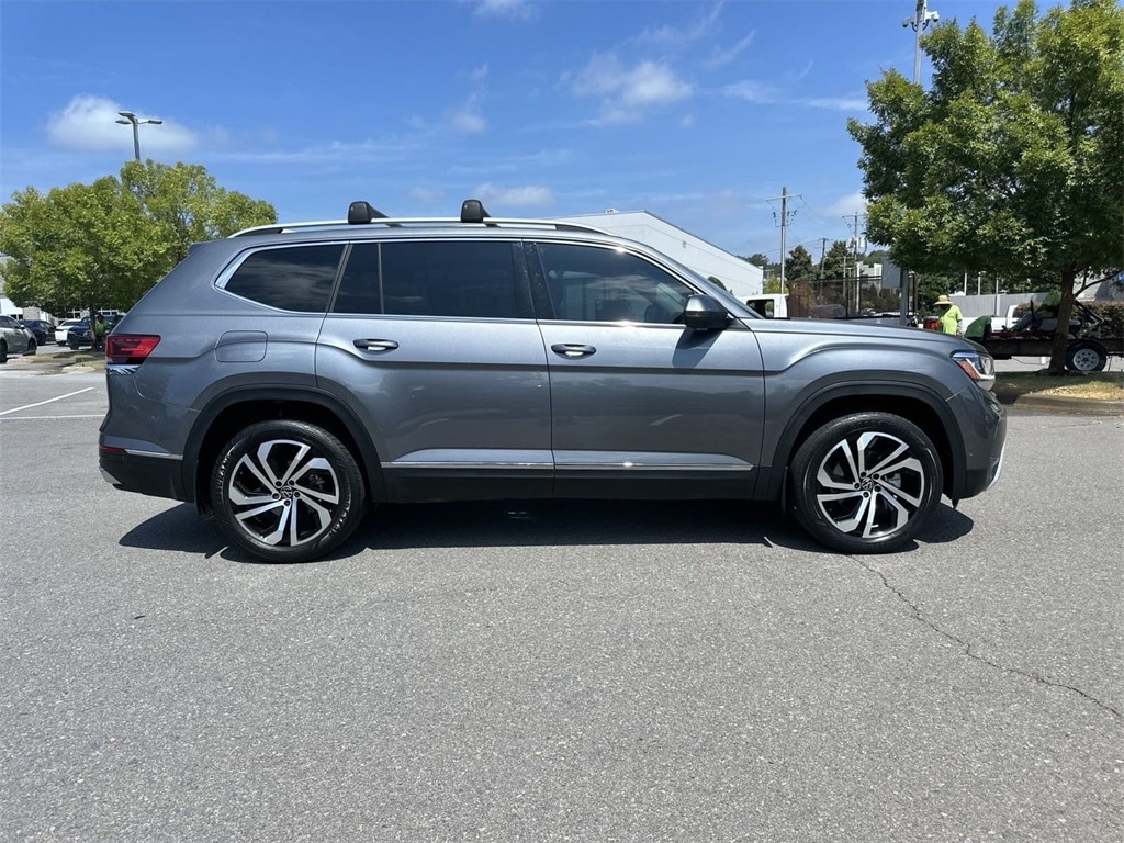 Used 2021 Volkswagen Atlas SEL Premium with VIN 1V2TR2CA5MC577452 for sale in Little Rock, AR