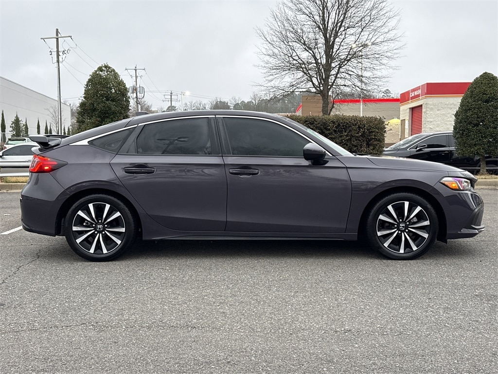 Used 2024 Honda Civic EX-L Hatchback
