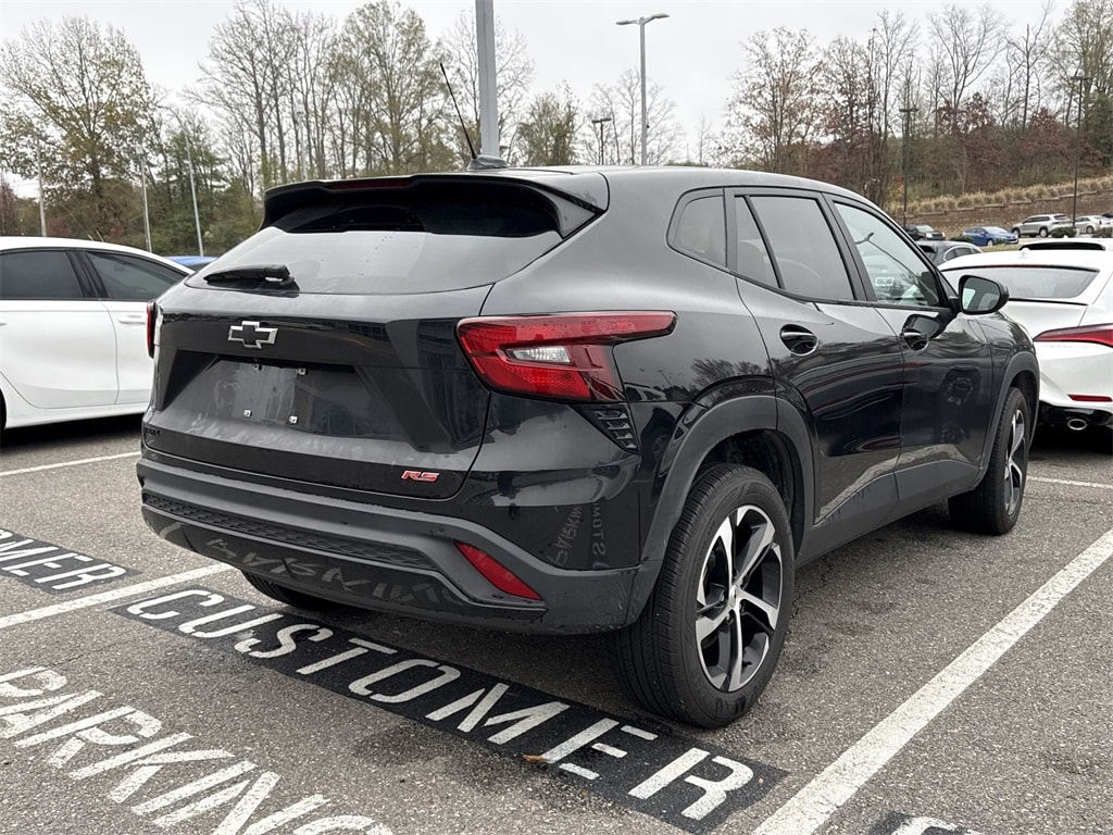 Used 2024 Chevrolet Trax 1RS SUV