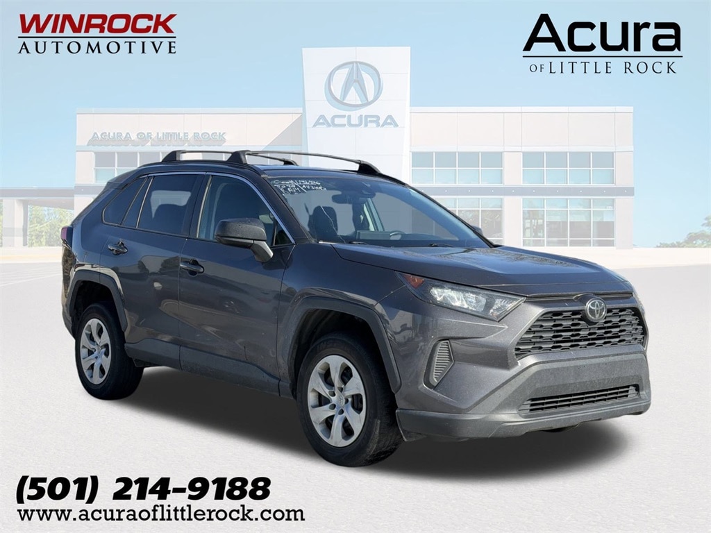 2020 Toyota RAV4 LE