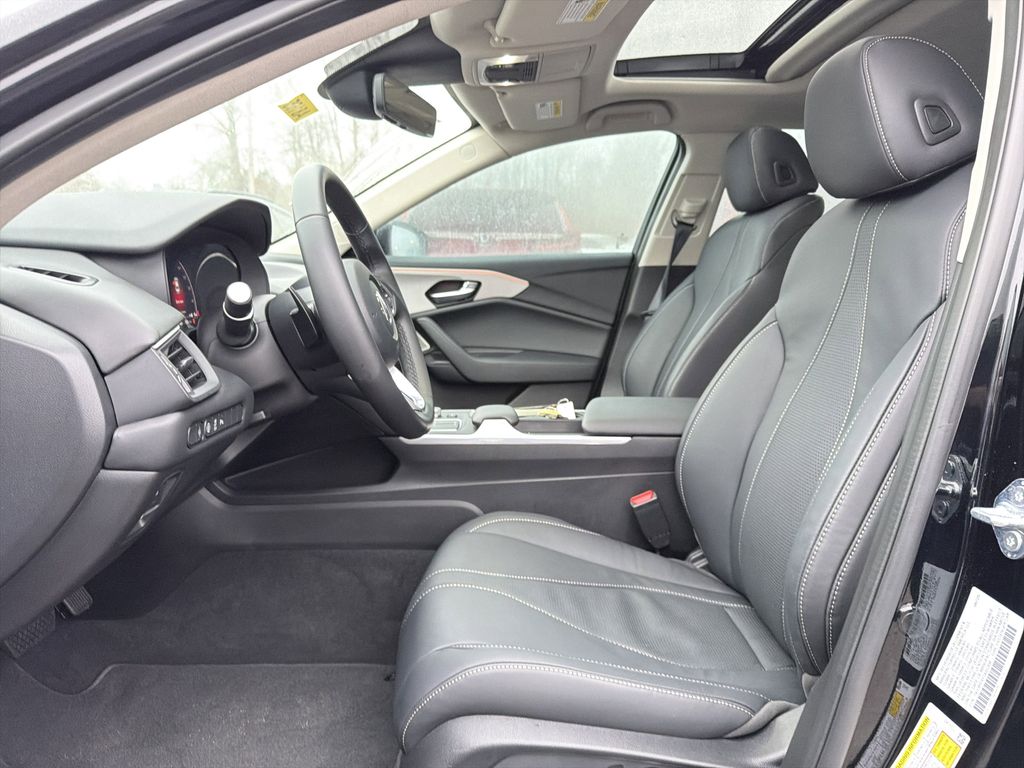 2025 Acura TLX 11