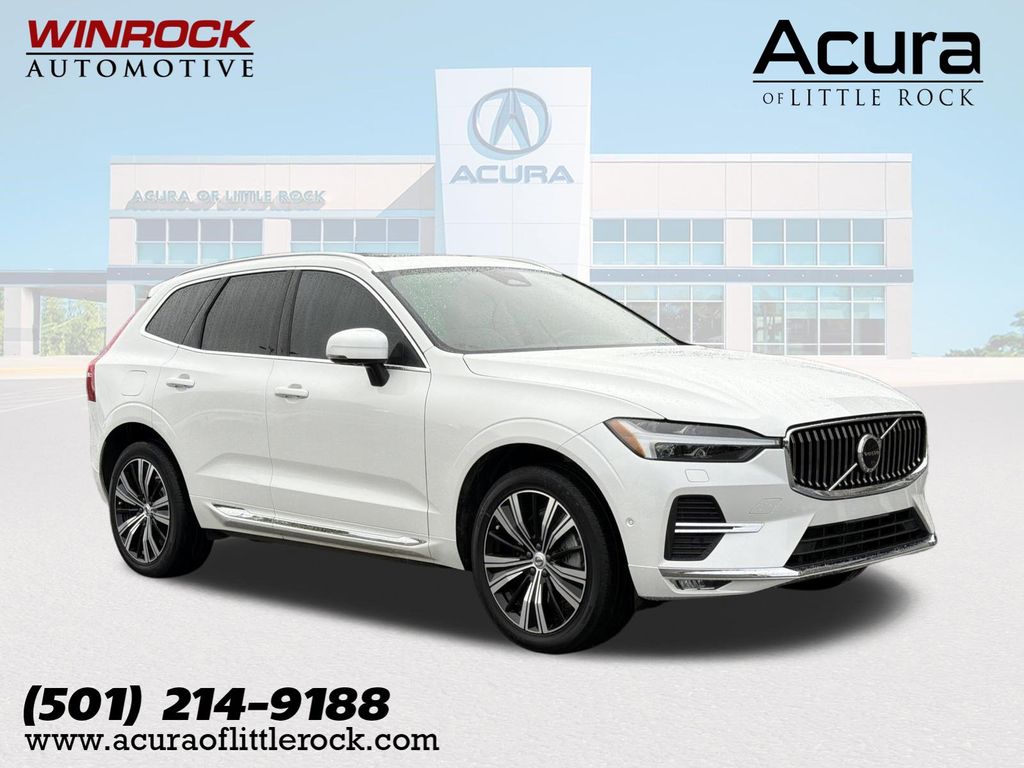 2023 Volvo XC60 B6 Ultimate Bright Theme AWD's photo