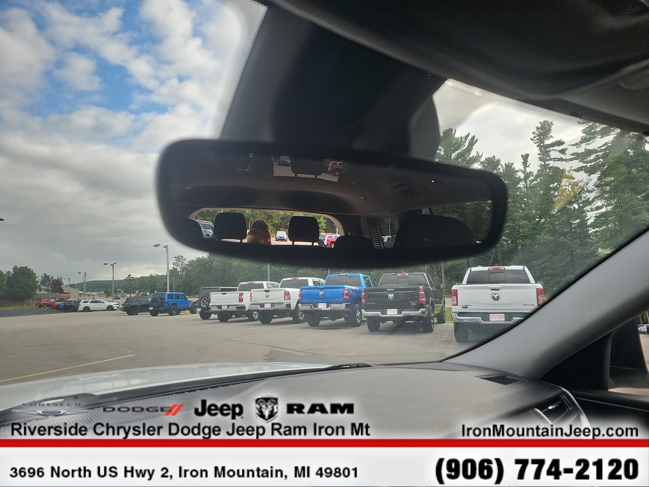 2023 Jeep Grand Cherokee L Laredo - Photo 20
