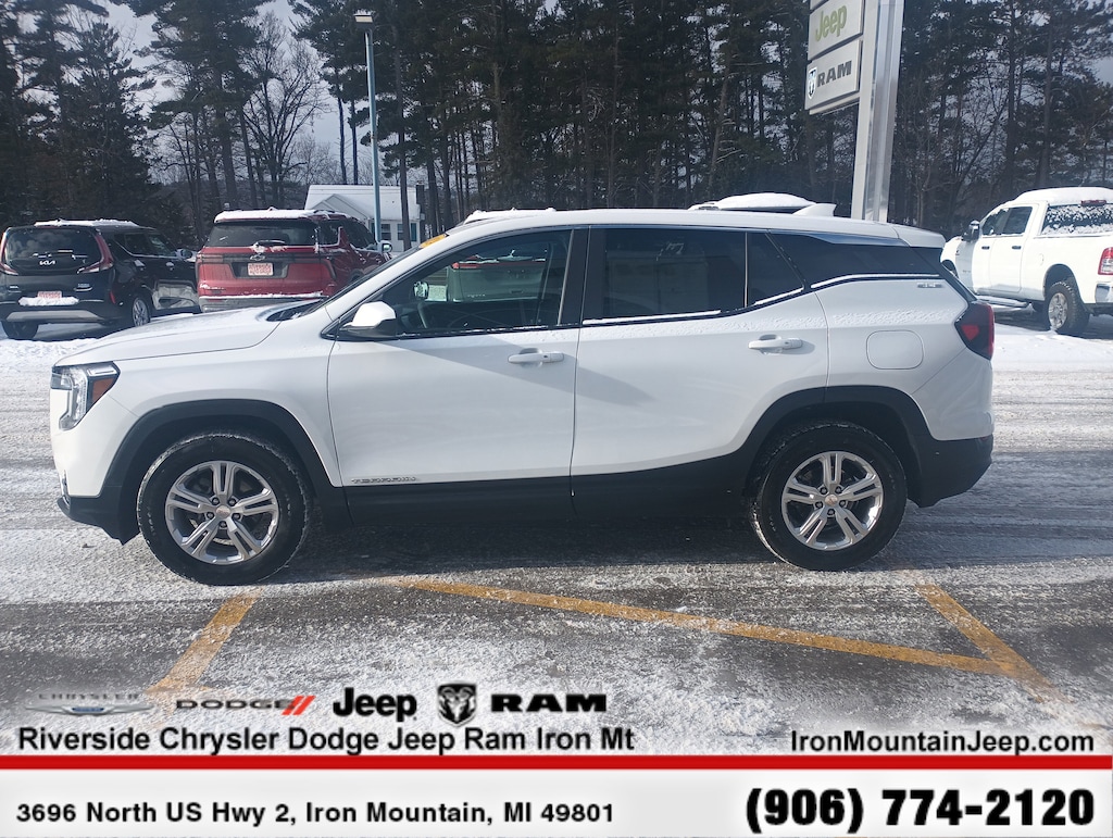 Certified 2024 GMC Terrain SLE SUV