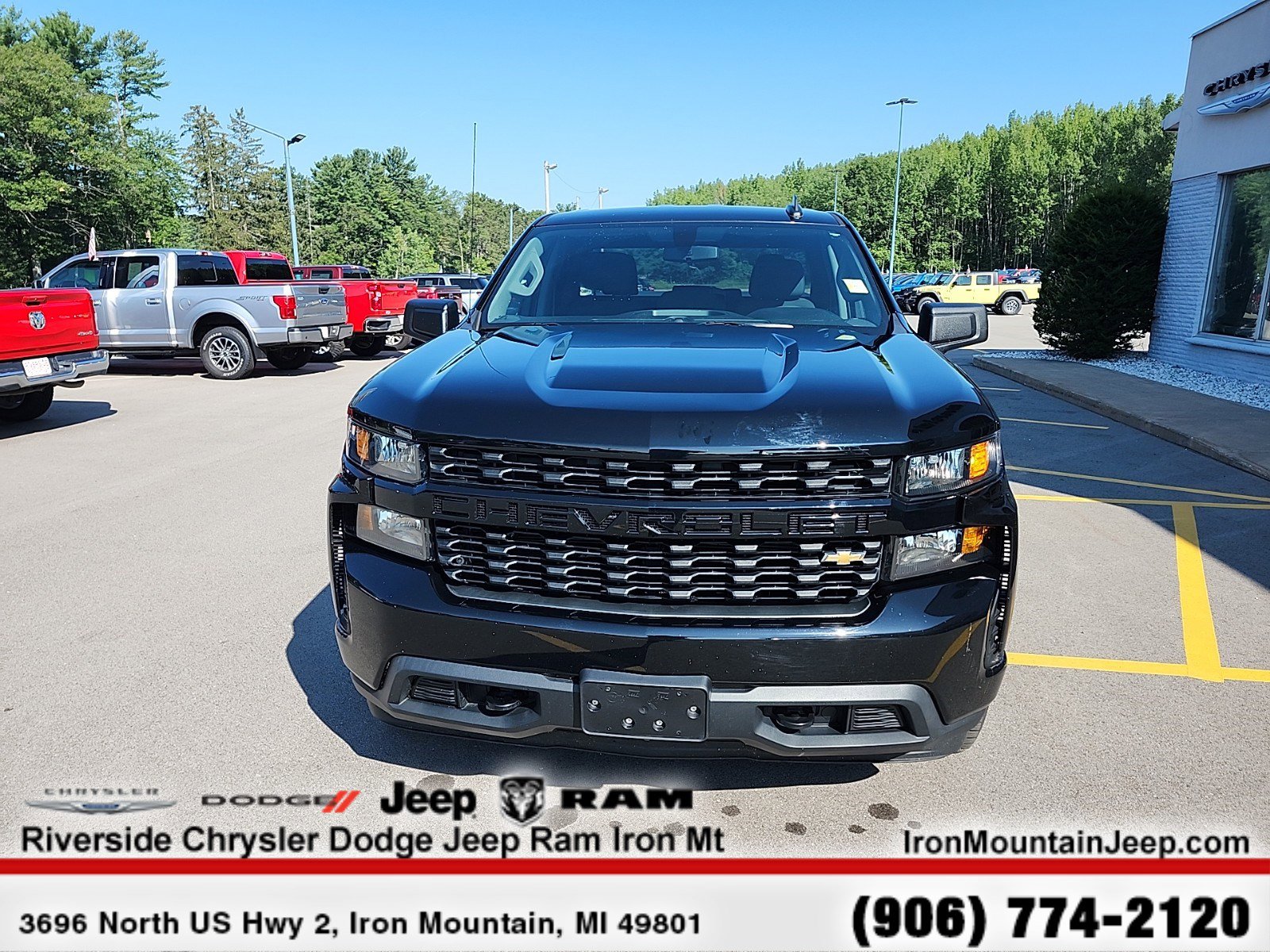 Certified 2020 Chevrolet Silverado 1500 Custom with VIN 1GCRYBEK2LZ202778 for sale in Iron Mountain, MI