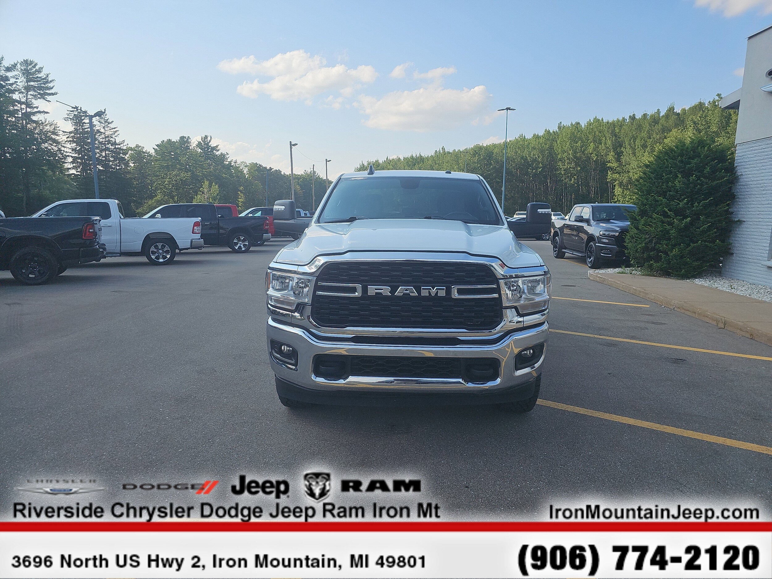 2024 Ram 2500 Big Horn photo 2