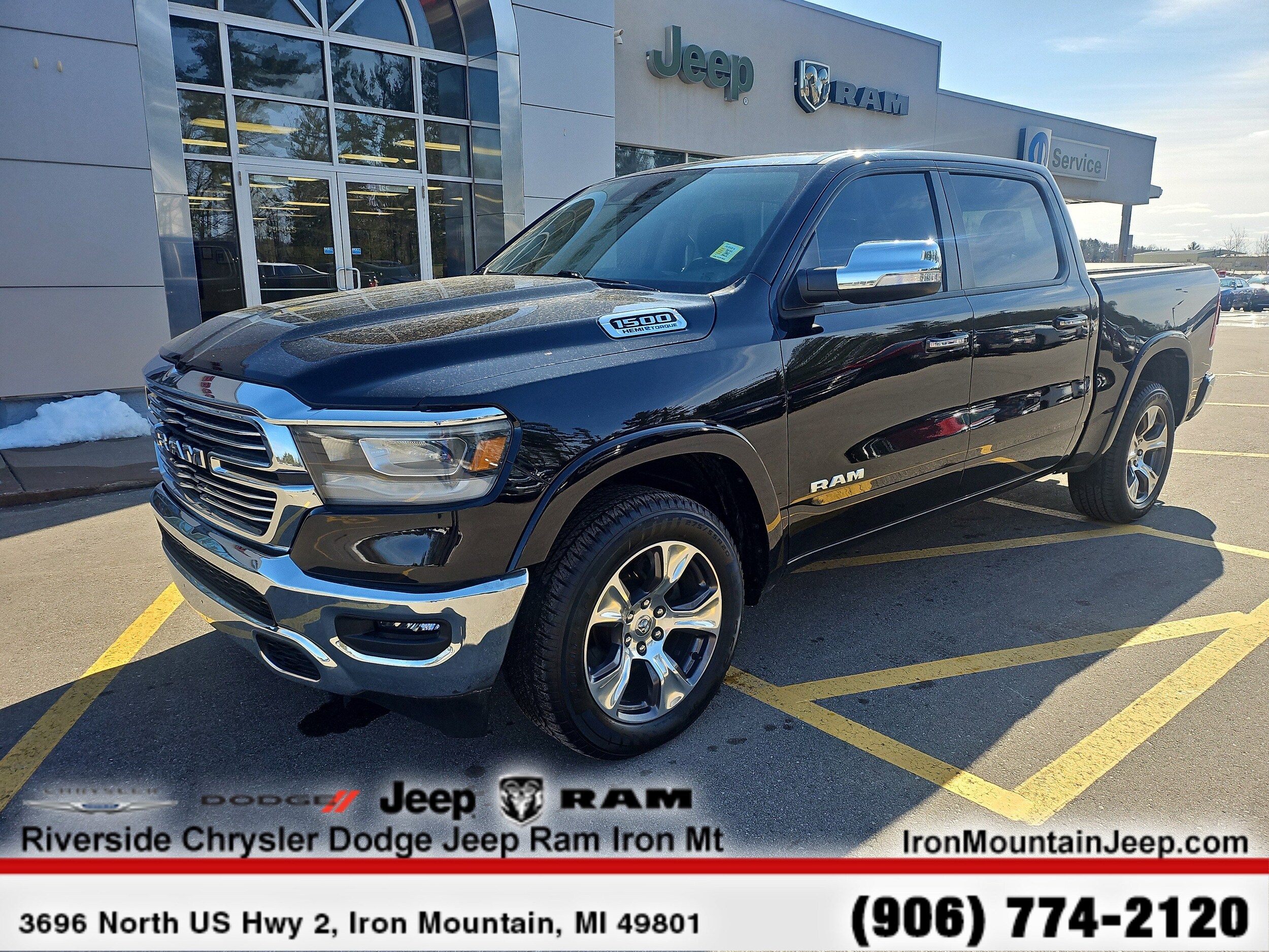 2022 Ram 1500 Laramie photo 2