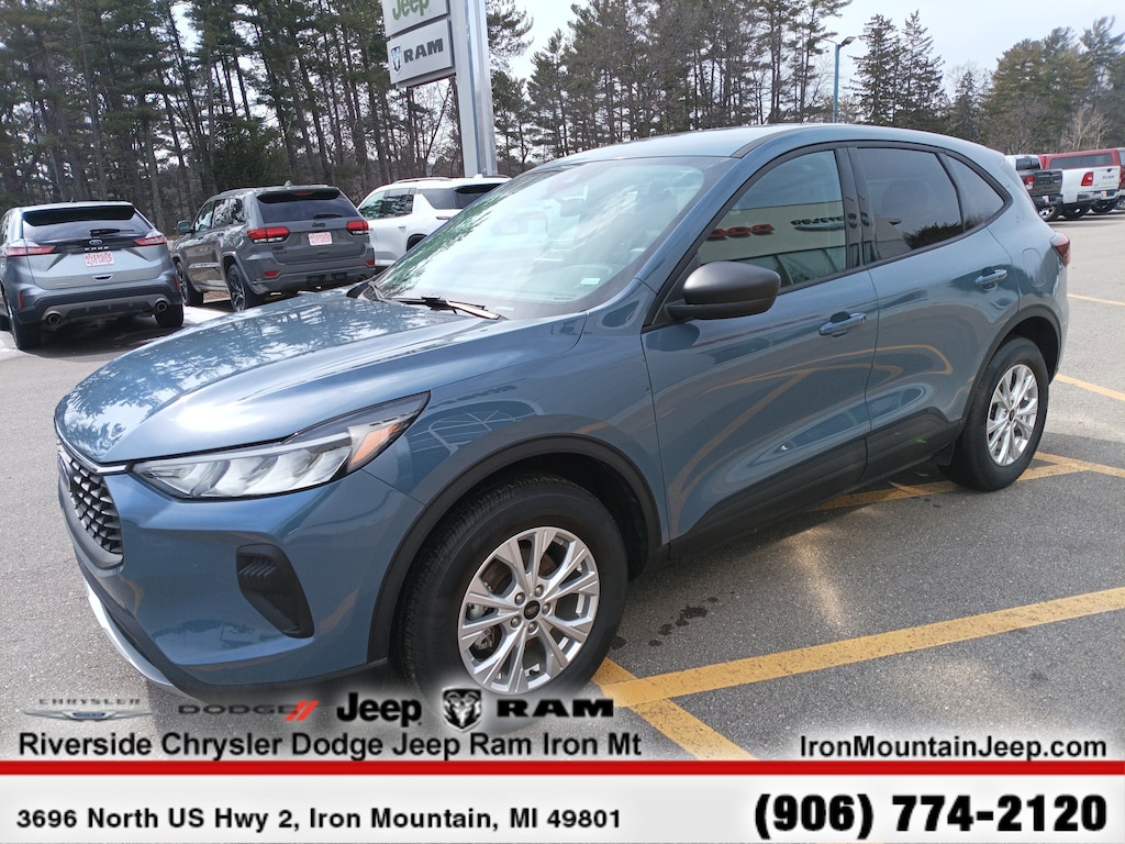 Used 2025 Ford Escape Active SUV