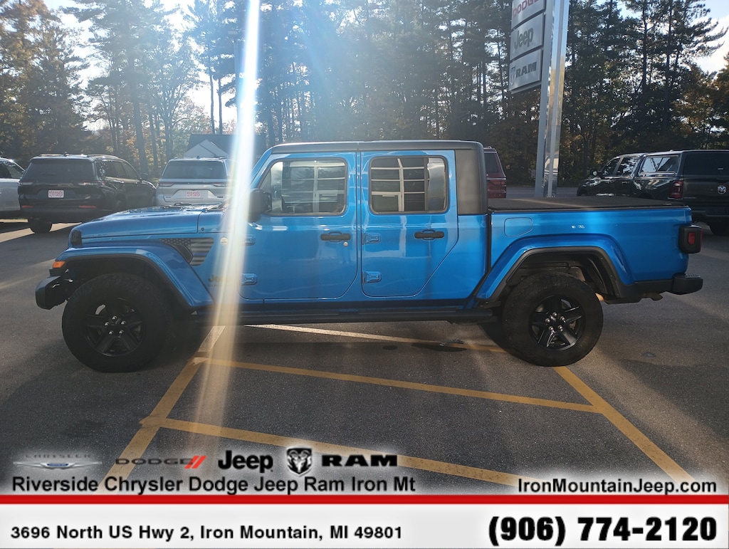 Used 2021 Jeep Gladiator Sport Truck Crew Cab