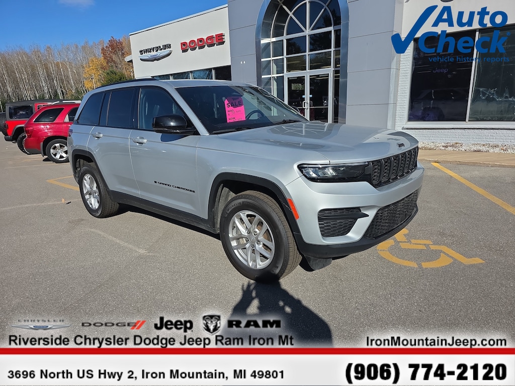 Certified 2023 Jeep Grand Cherokee Laredo SUV
