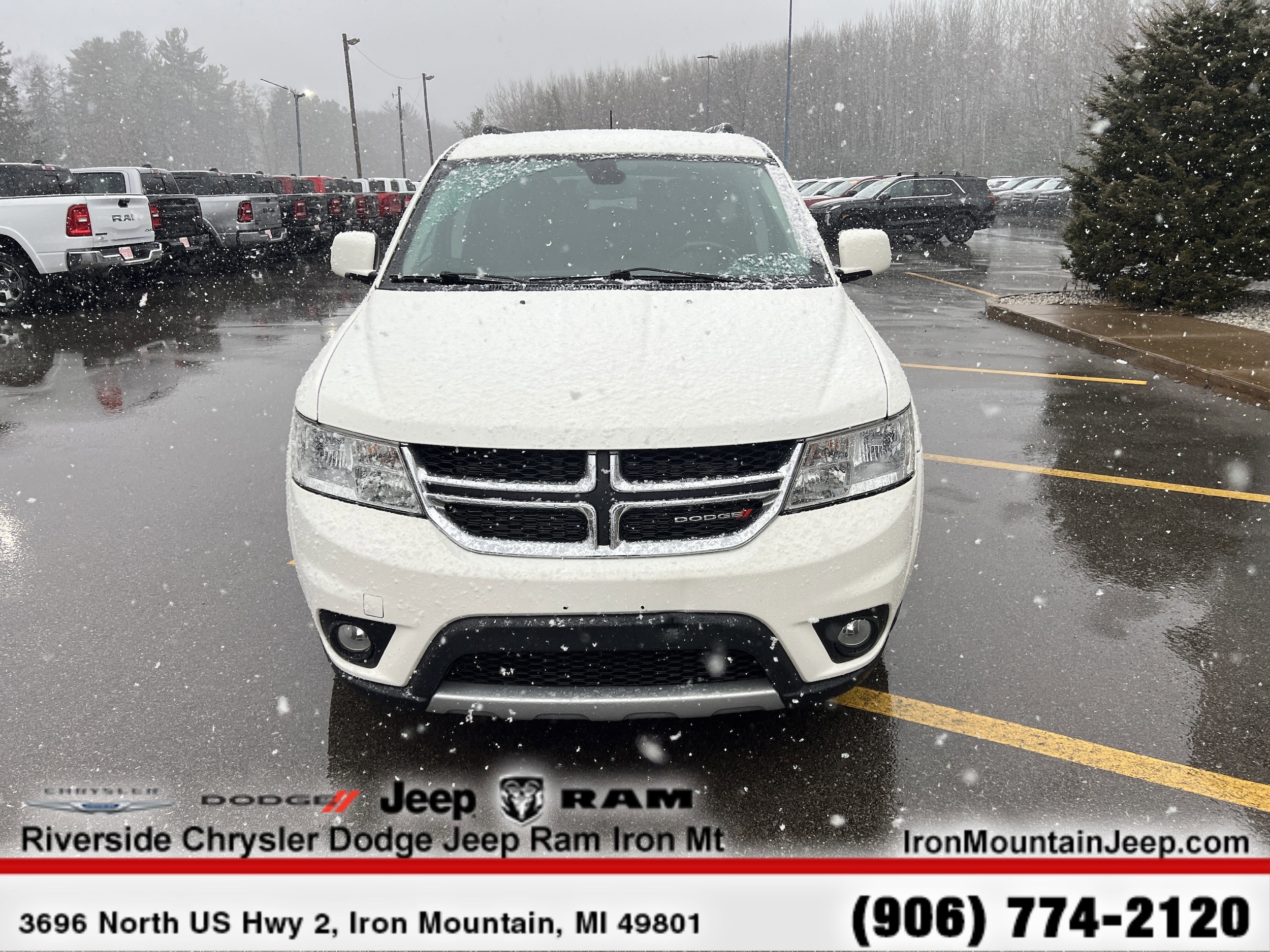 Used 2019 Dodge Journey SE with VIN 3C4PDDBG8KT789878 for sale in Iron Mountain, MI