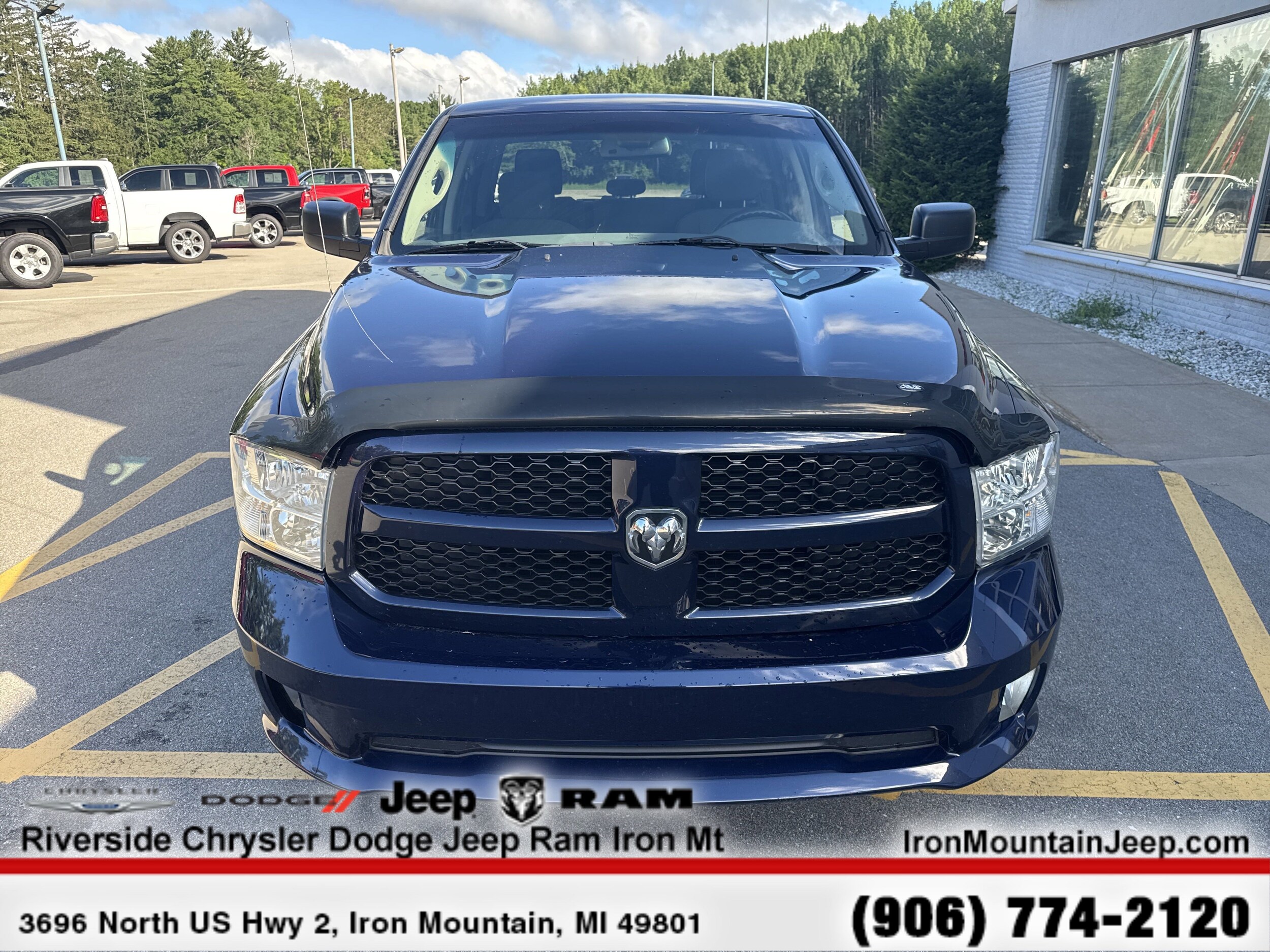 2015 Ram 1500 Express photo 2