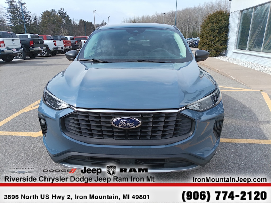 Used 2025 Ford Escape Active SUV