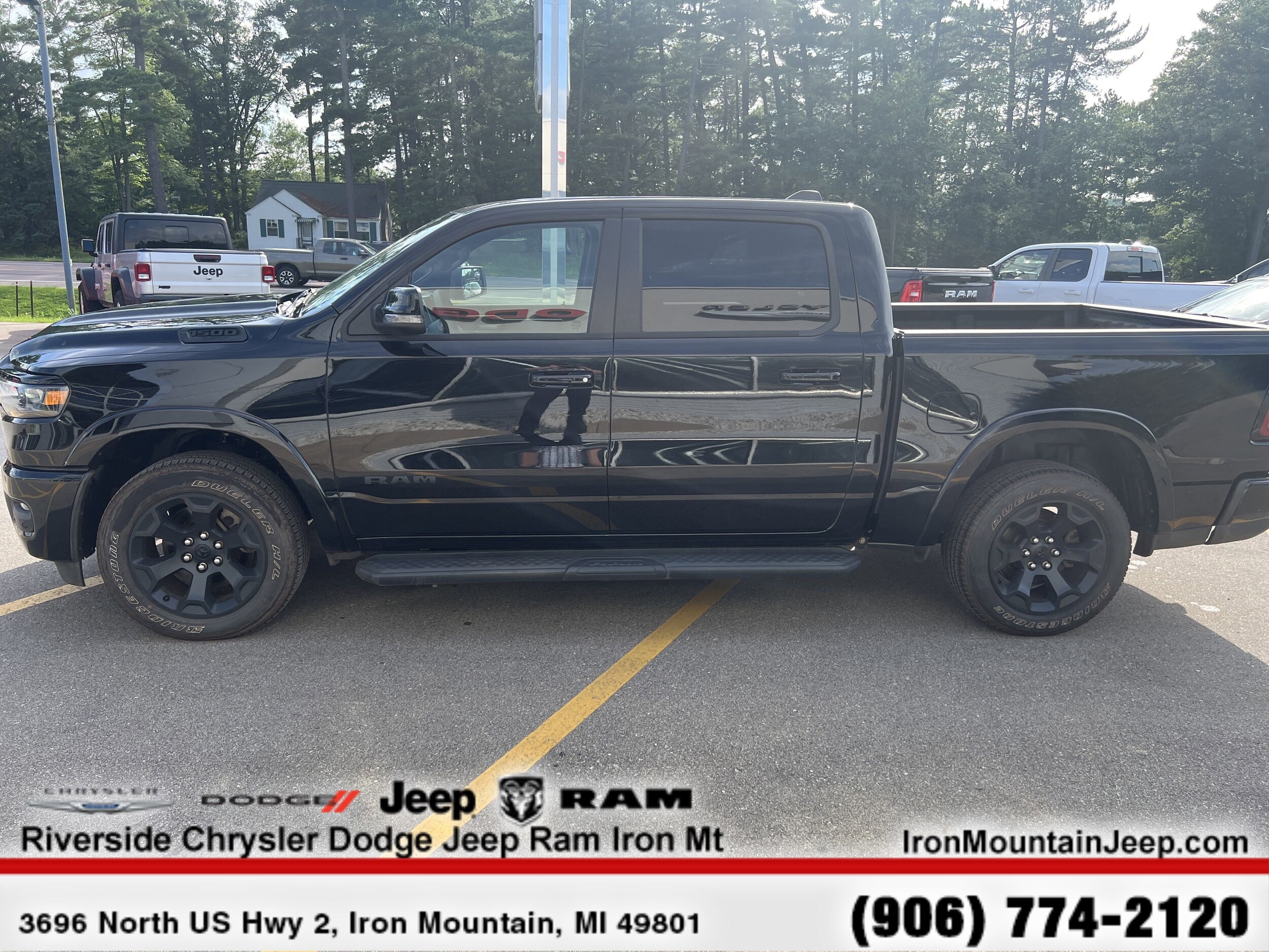2025 Ram 1500 Big Horn Lone Star photo 2