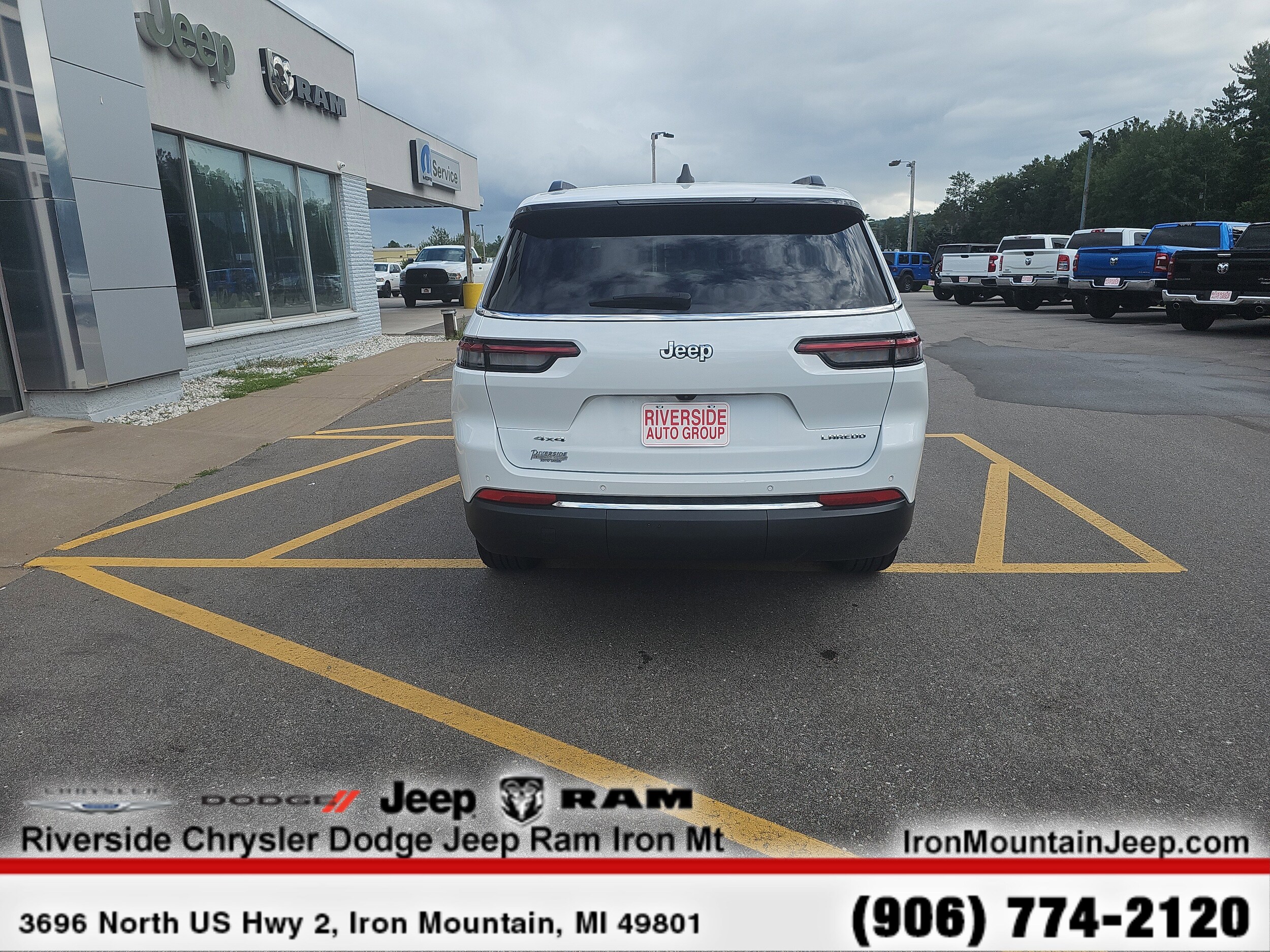 2023 Jeep Grand Cherokee L Laredo - Photo 7