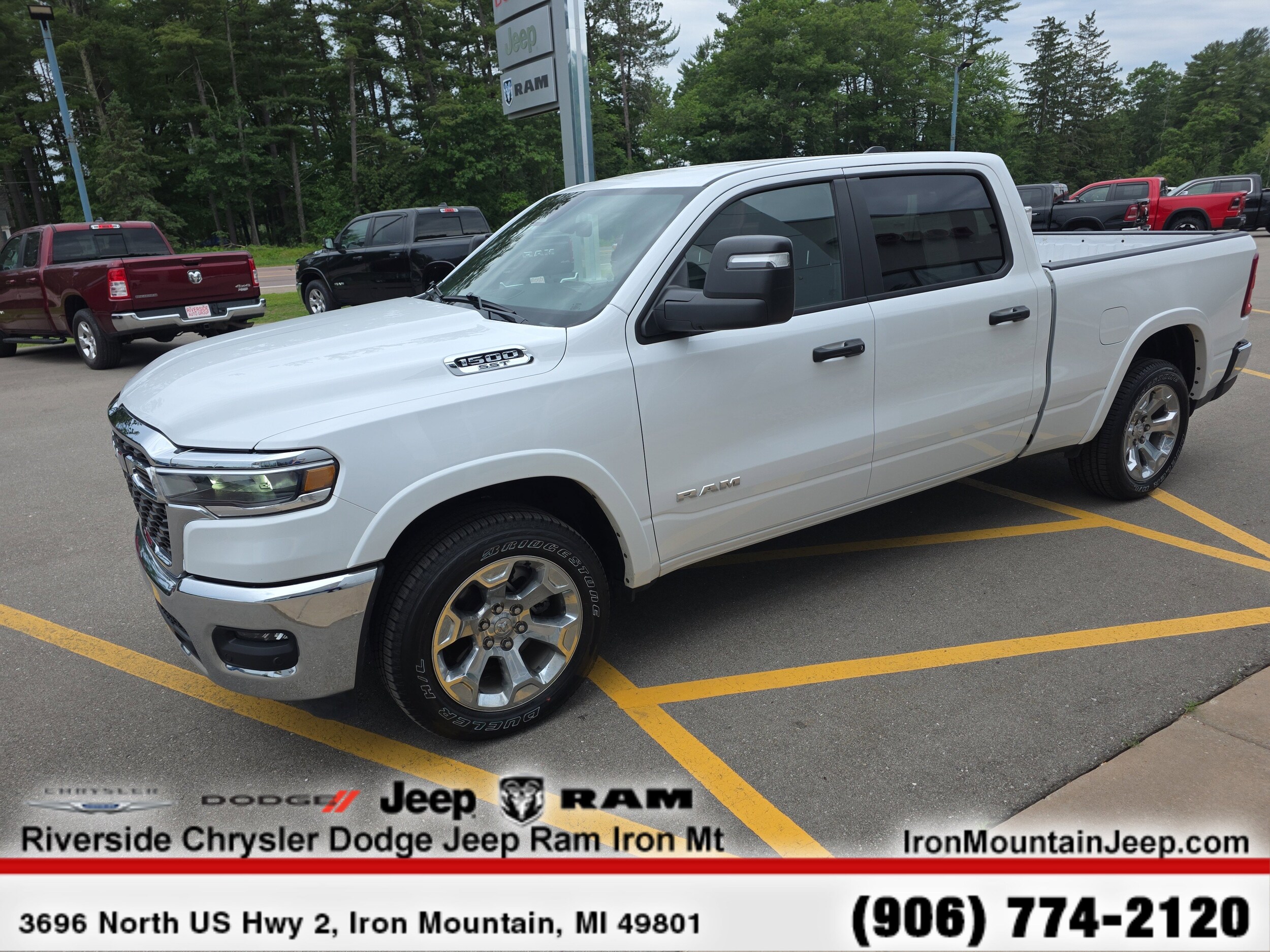 2025 Ram 1500 Big Horn Lone Star photo 3
