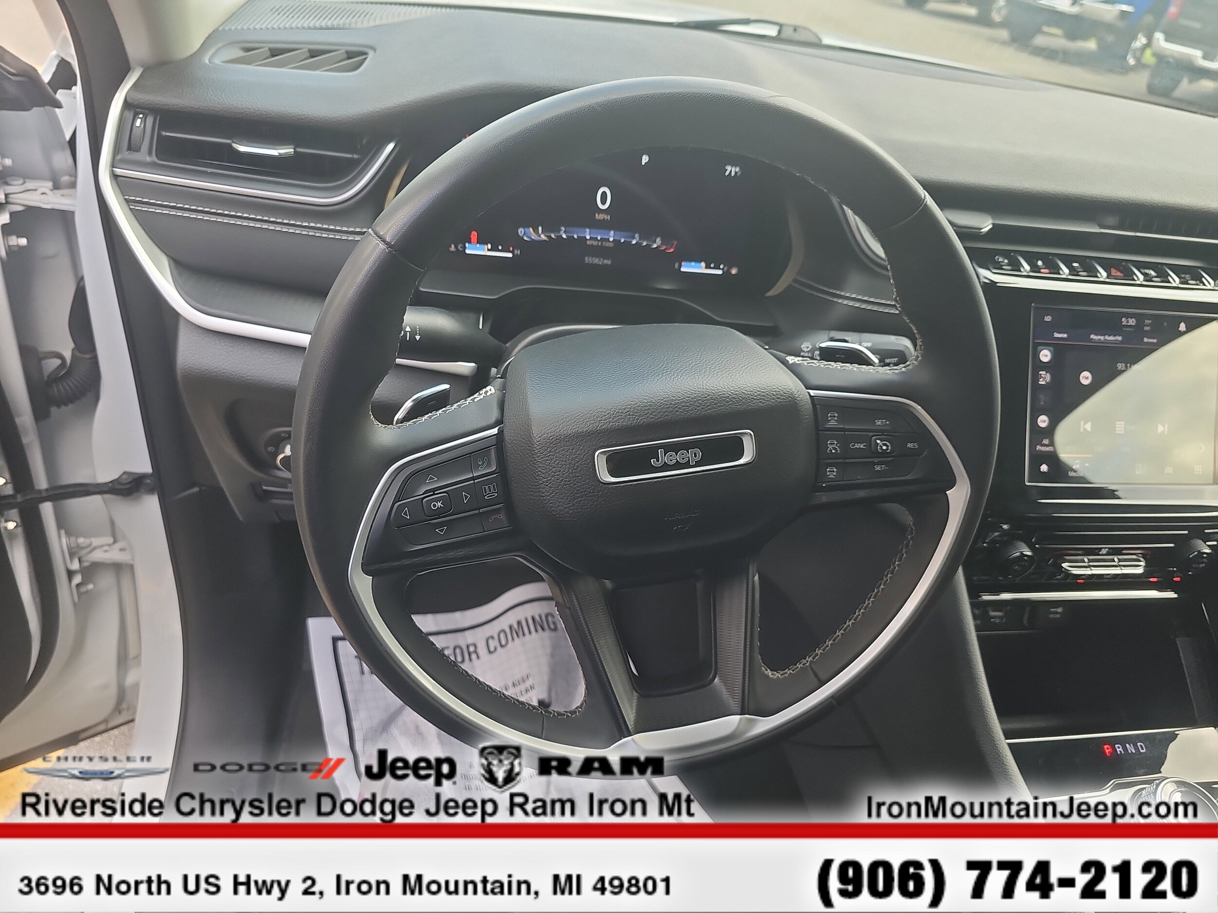 2023 Jeep Grand Cherokee L Laredo - Photo 22