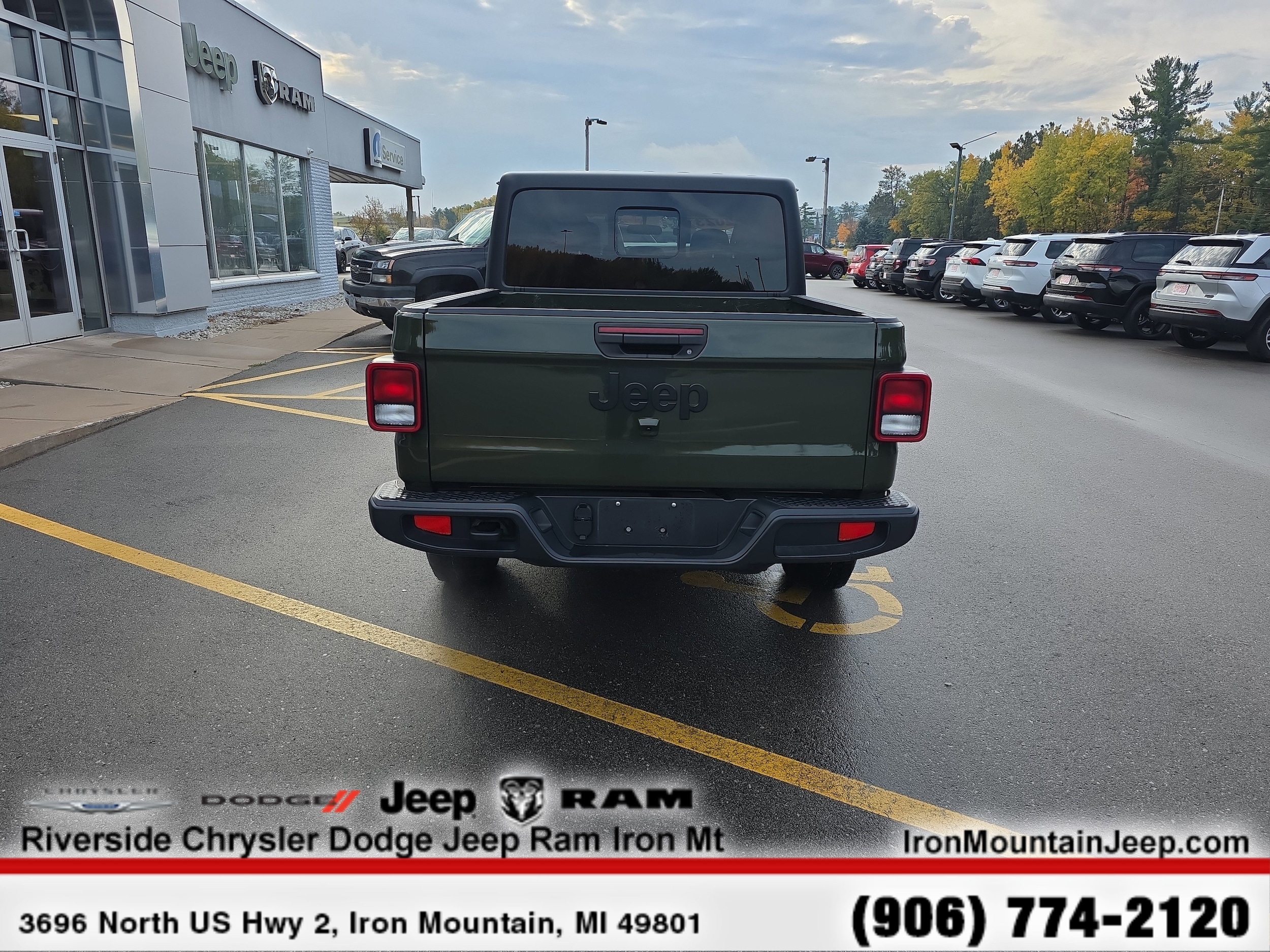 2023 Jeep Gladiator Sport S - Photo 7