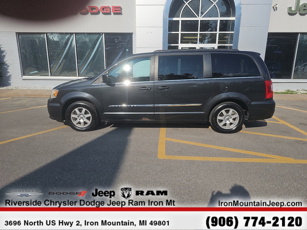 Used 2012 Chrysler Town & Country Touring-L Van LWB Passenger Van