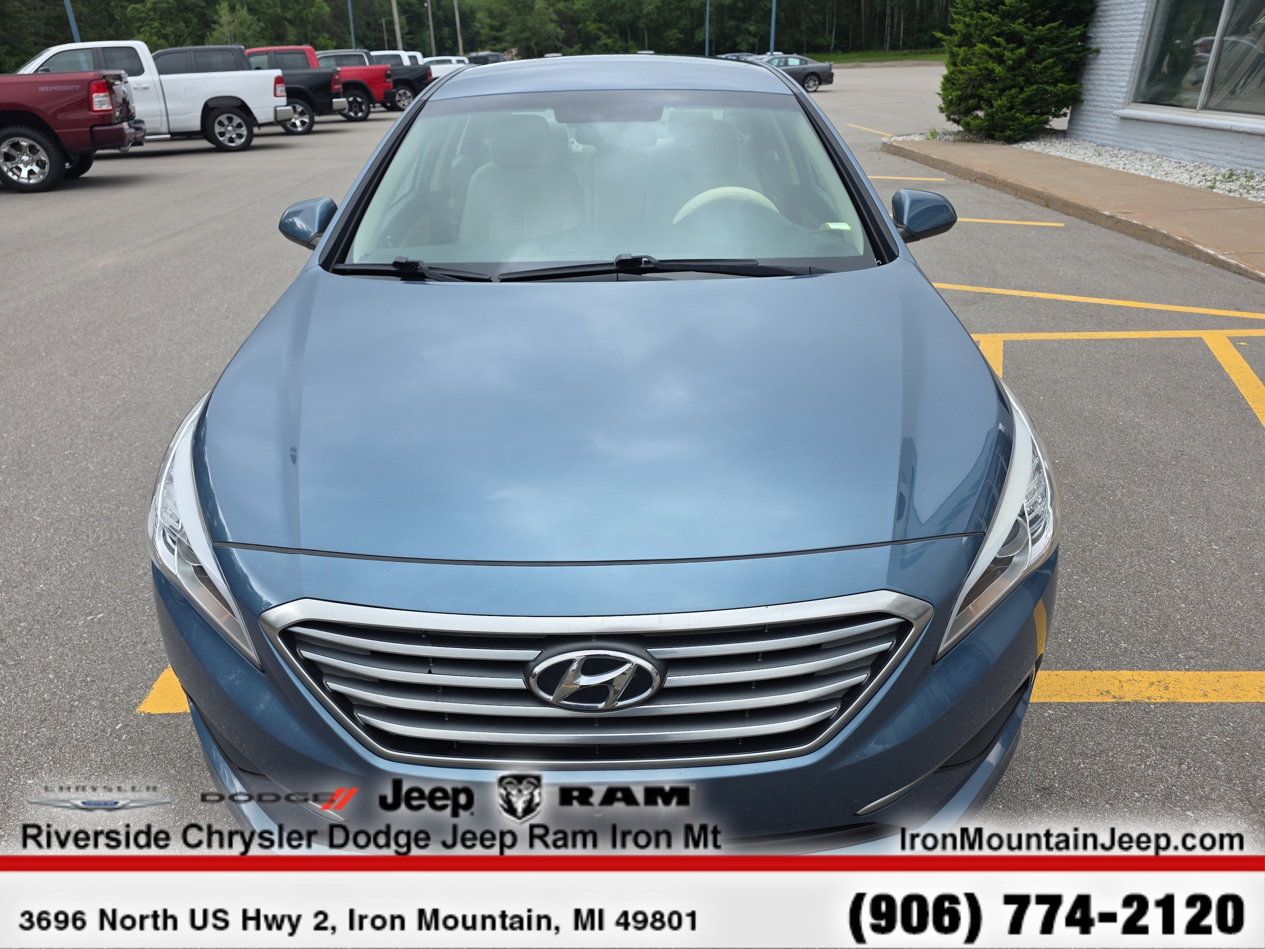 Used 2016 Hyundai Sonata SE with VIN 5NPE24AF6GH389038 for sale in Iron Mountain, MI