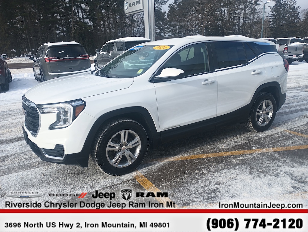 Certified 2024 GMC Terrain SLE SUV