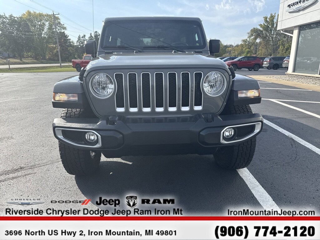 Used 2022 Jeep Wrangler Unlimited Sahara SUV