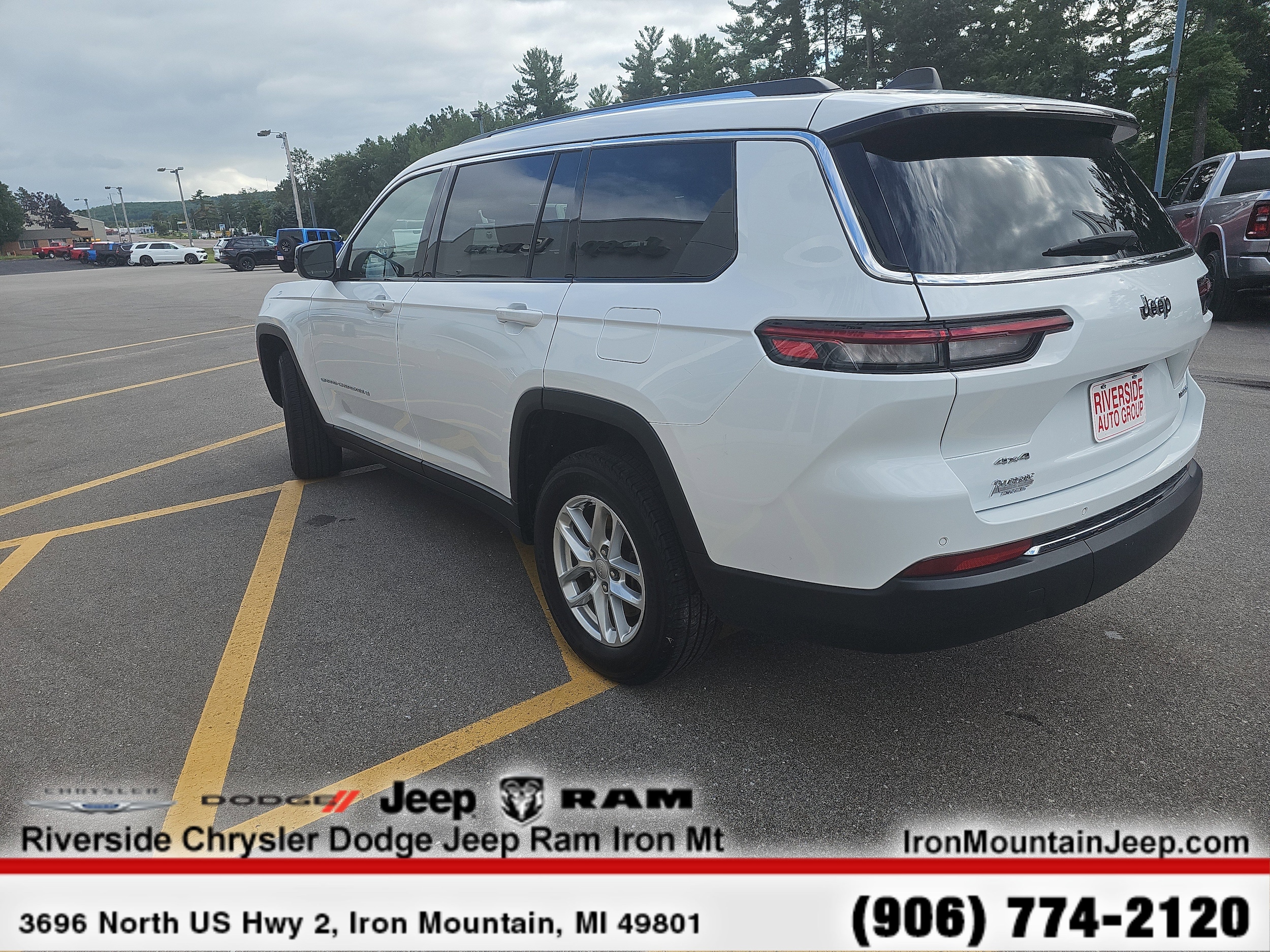 2023 Jeep Grand Cherokee L Laredo - Photo 6
