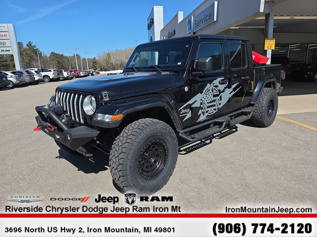Certified 2023 Jeep Gladiator Overland Truck Crew Cab