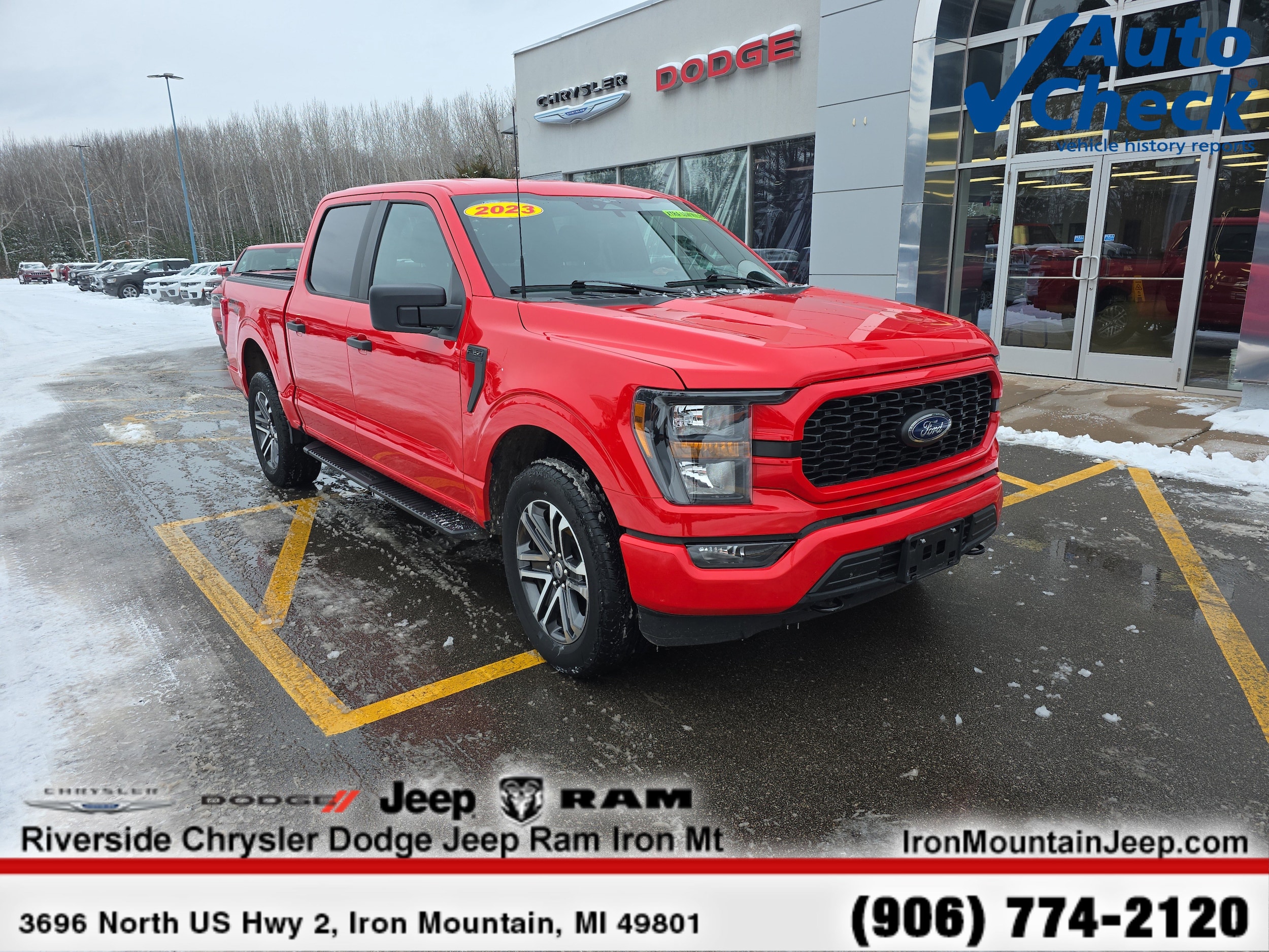 2023 Ford F-150 XL's photo