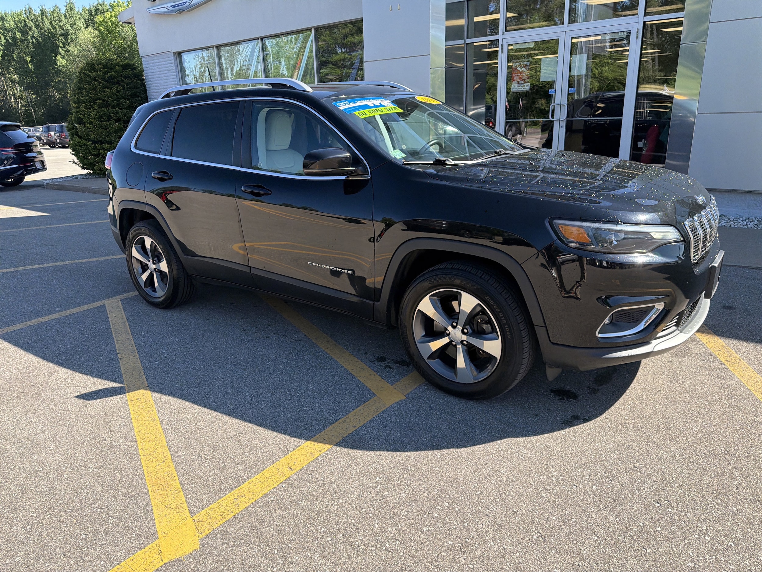 2019 Jeep Cherokee Limited 4X4's photo