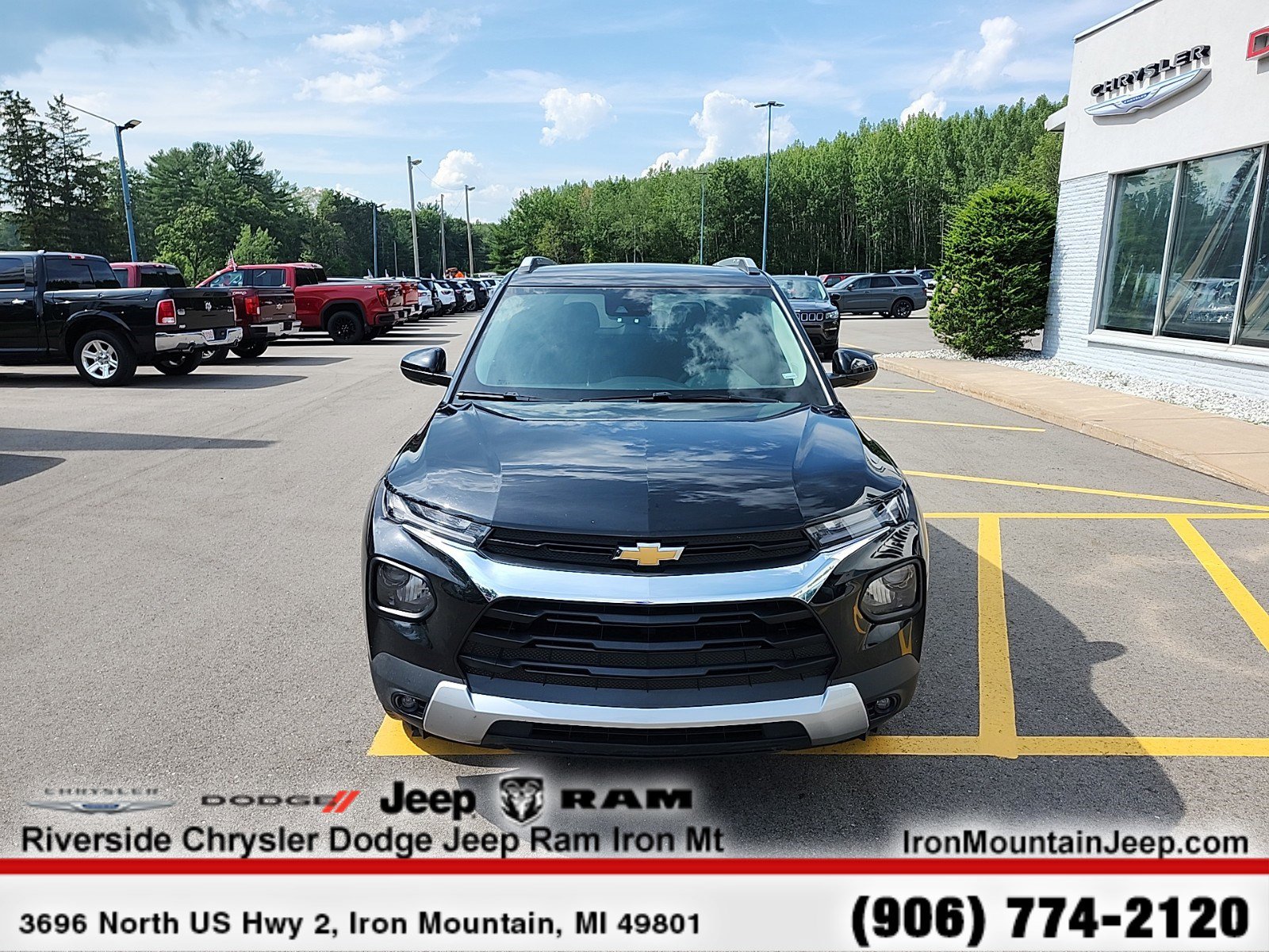 Used 2023 Chevrolet TrailBlazer LT with VIN KL79MRSL7PB093179 for sale in Iron Mountain, MI