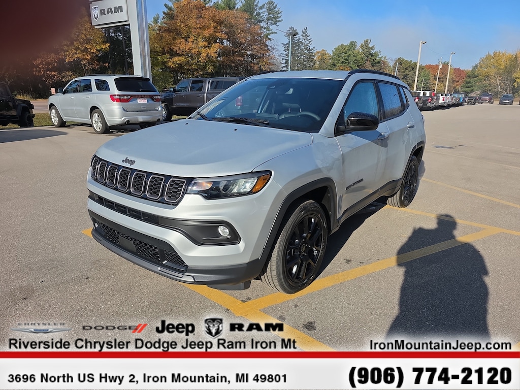 New 2026 Jeep Compass Latitude Altitude Sport Utility