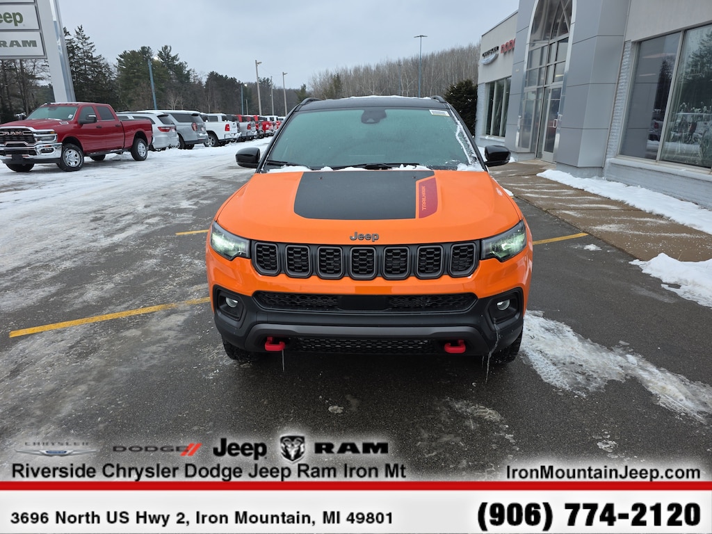 New 2026 Jeep Compass Trailhawk Sport Utility