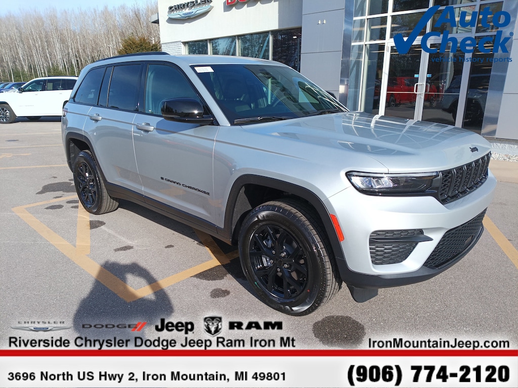 New 2025 Jeep Grand Cherokee Altitude X Sport Utility
