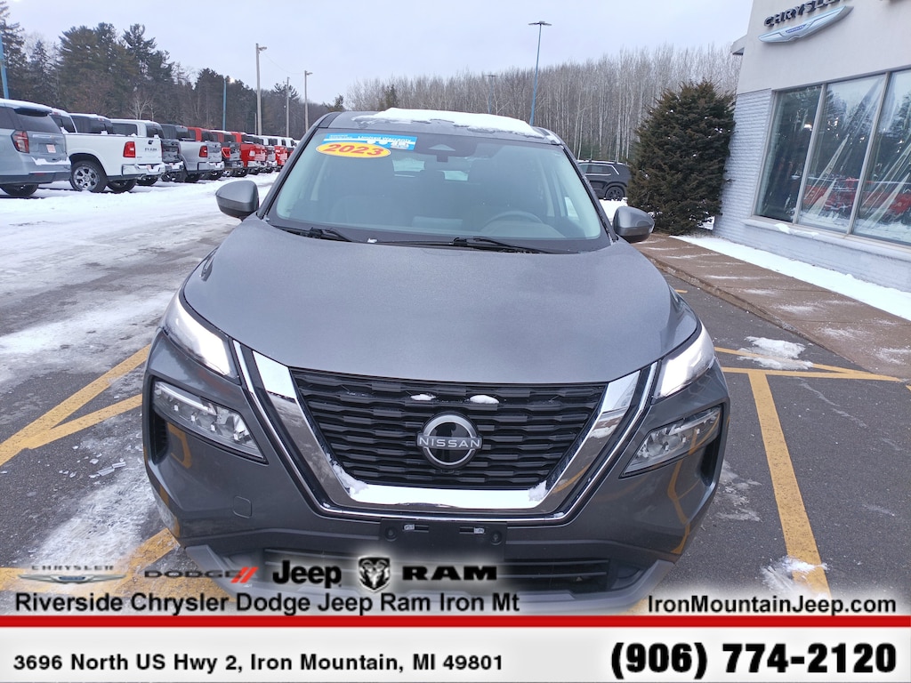 Certified 2023 Nissan Rogue SV FWD SV