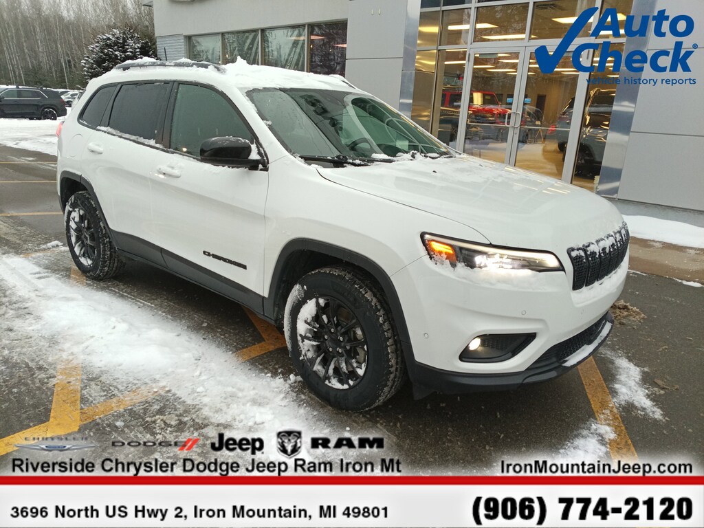 Used 2023 Jeep Cherokee Altitude Lux Altitude Lux 4x4