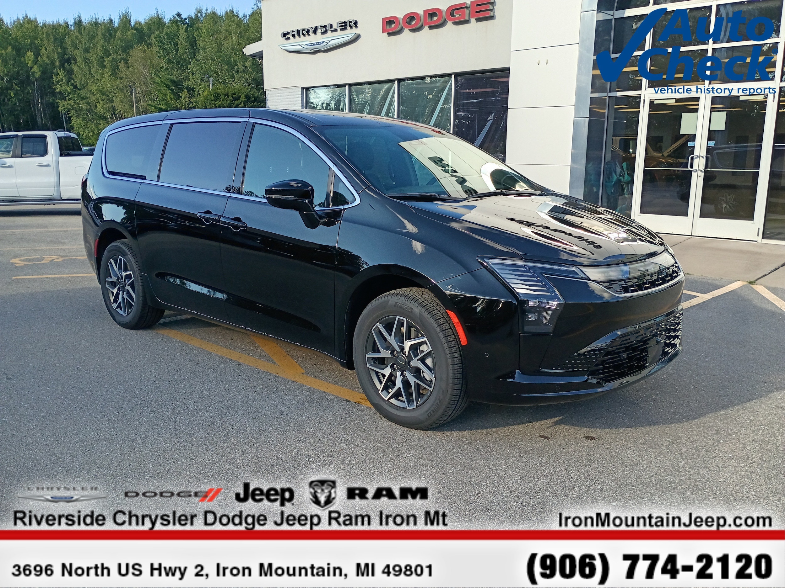 2027 Chrysler Pacifica