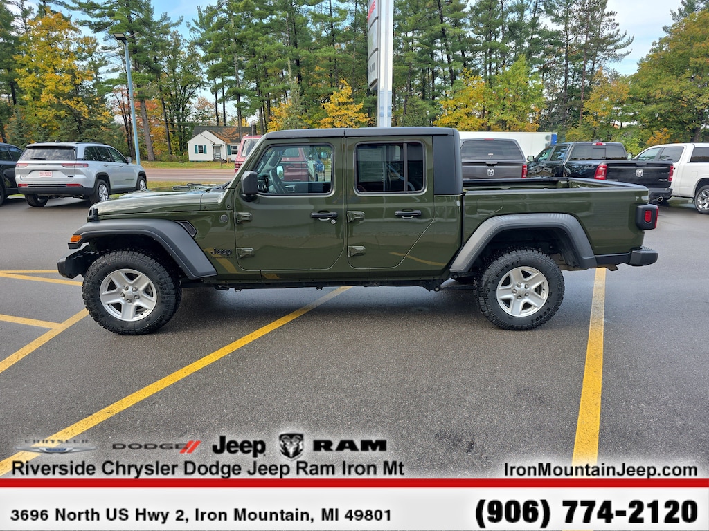 Used 2023 Jeep Gladiator Sport S Sport S 4x4