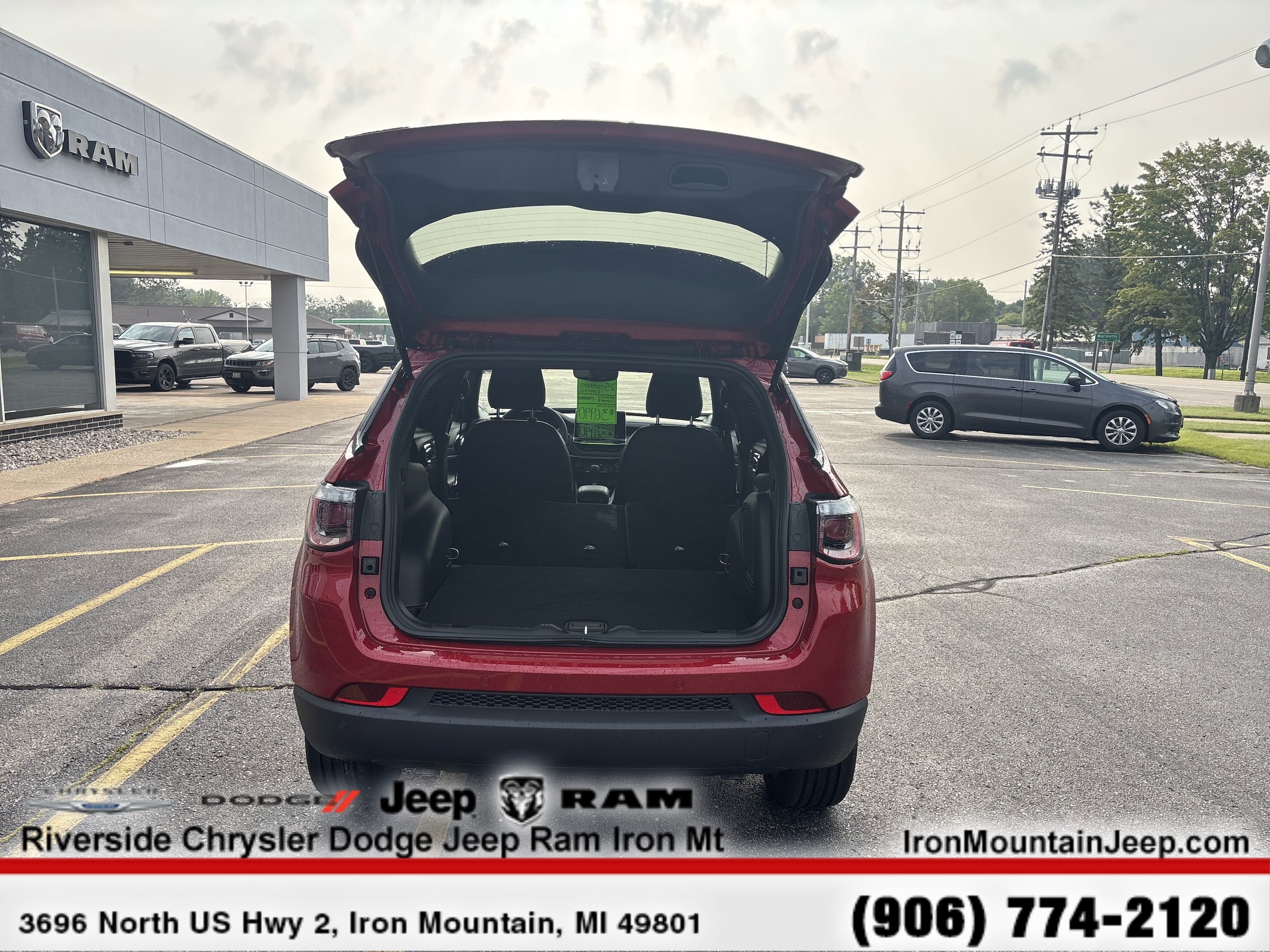 2025 Jeep Compass Limited - Photo 9
