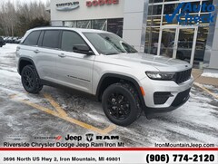 New 2025 Jeep Grand Cherokee Altitude X Sport Utility 16635 near Escanaba, MI