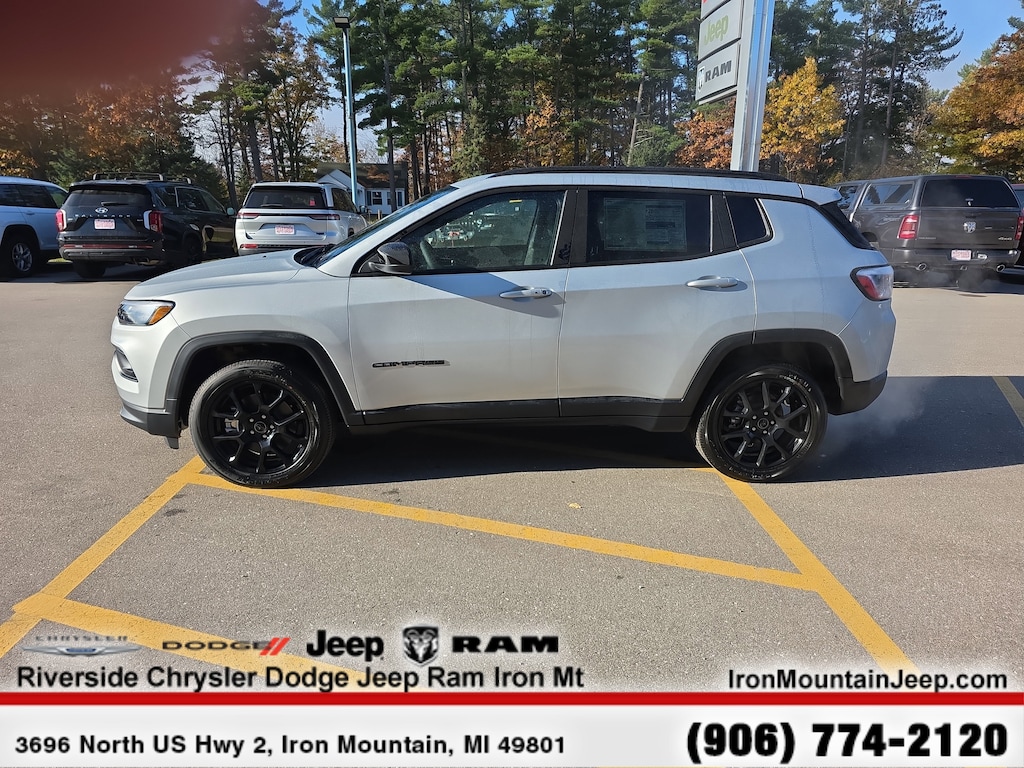 New 2026 Jeep Compass Latitude Altitude Sport Utility
